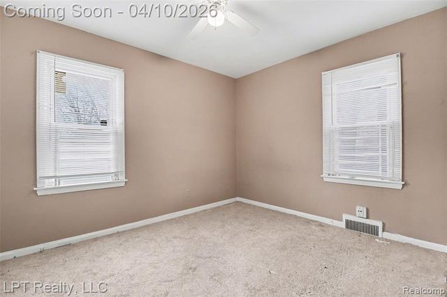 17333 Mansfield Street, Detroit, MI 48235