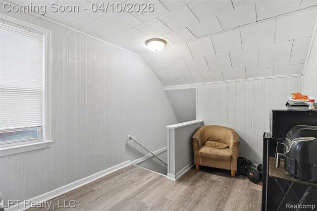 17333 Mansfield Street, Detroit, MI 48235