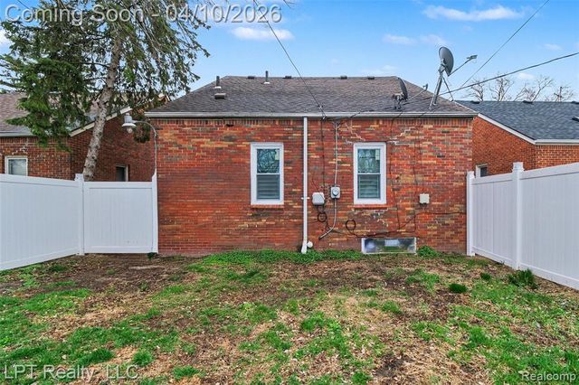 17333 Mansfield Street, Detroit, MI 48235