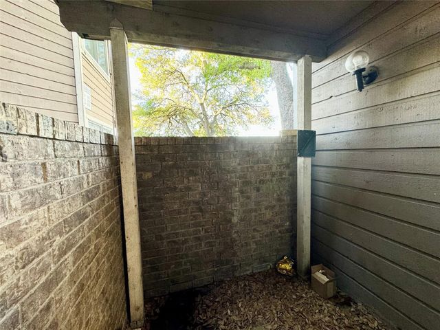 9801 Walnut Street 108, Dallas, TX 75243