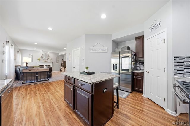 5789 Willow Creek Lane, Cambria, NY 14132