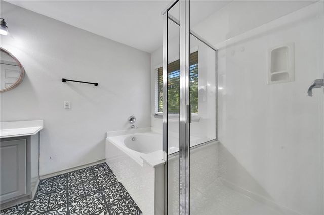 26 Peachridge Place, Spring, TX 77382