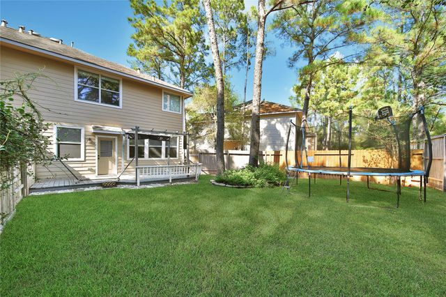 26 Peachridge Place, Spring, TX 77382