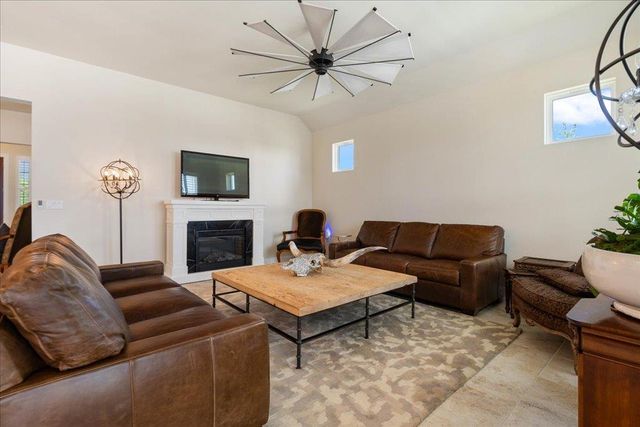 309 Singing Sumac WAY, San Marcos, TX 78666