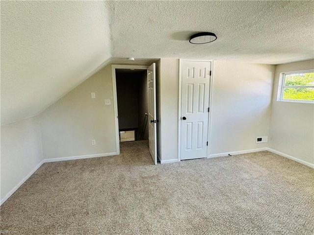 2331 Azalea AVE, Portsmouth, VA 23704