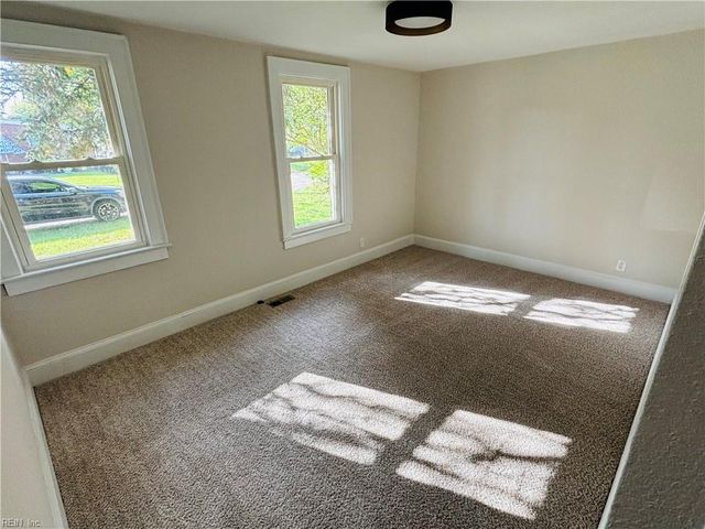 2331 Azalea AVE, Portsmouth, VA 23704