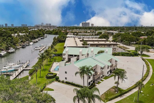 412 Southwind Drive E2, North Palm Beach, FL 33408
