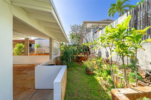 94-326 Kipou Place, Waipahu, HI 96797