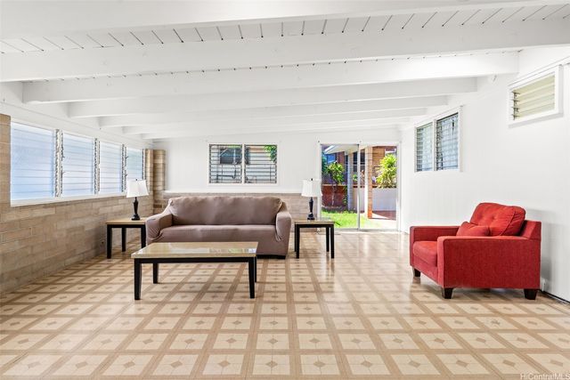 94-326 Kipou Place, Waipahu, HI 96797