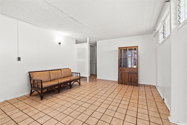 94-326 Kipou Place, Waipahu, HI 96797