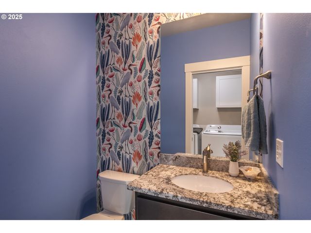 180 BRADY Ln, Roseburg, OR 97471