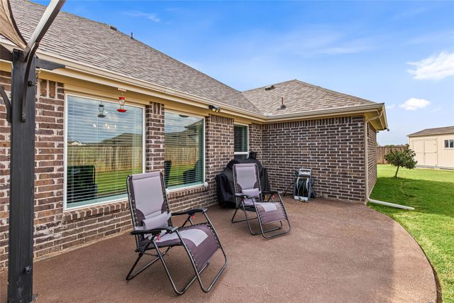 104 Kens Court, Pilot Point, TX 76258