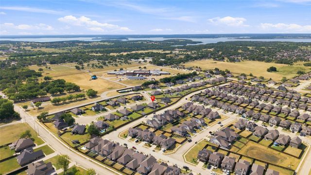 104 Kens Court, Pilot Point, TX 76258