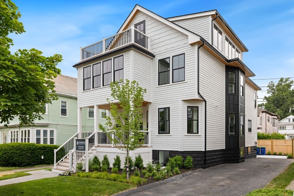 233 Powder House Blvd, Somerville, MA 02144