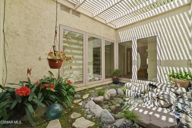 624 Woodlawn Drive, Thousand Oaks, CA 91360