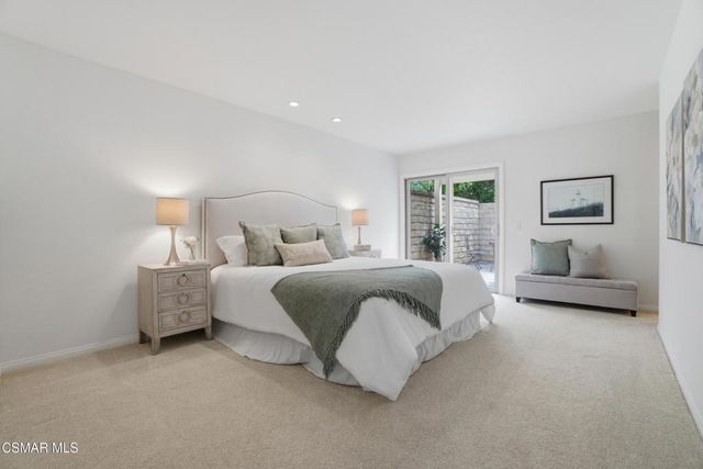 624 Woodlawn Drive, Thousand Oaks, CA 91360