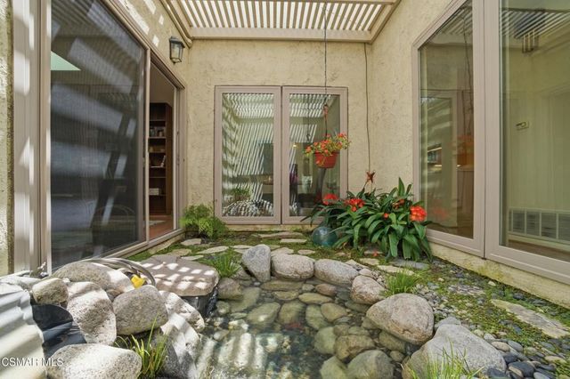 624 Woodlawn Drive, Thousand Oaks, CA 91360