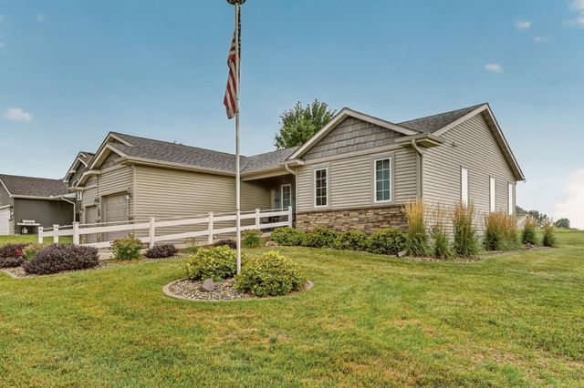905 22nd Street NE, Kasson, MN 55944