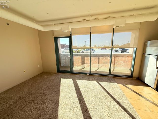 401 W Shoreline Dr Unit 108, Sandusky, OH 44870