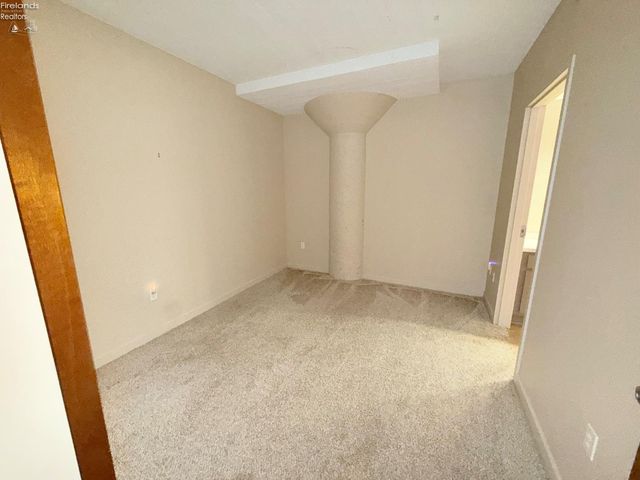 401 W Shoreline Dr Unit 108, Sandusky, OH 44870