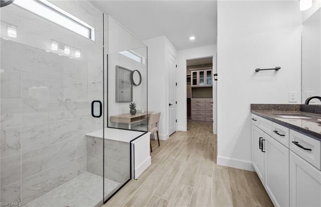 2103 Freemont WAY, Naples, FL 34120