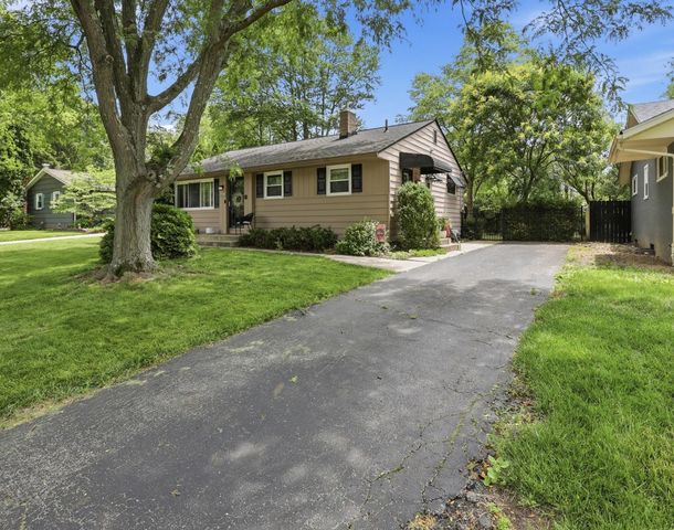 361 E Stafford Avenue, Columbus, OH 43085