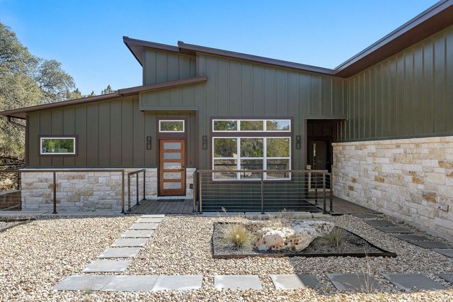 3013 Clark Ave, Lago Vista, TX 78645