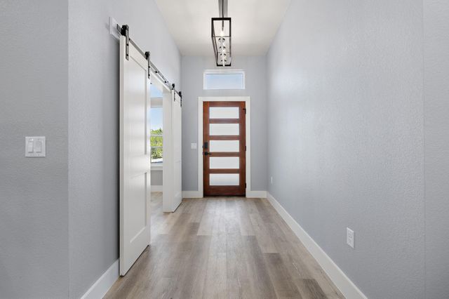 3013 Clark Ave, Lago Vista, TX 78645