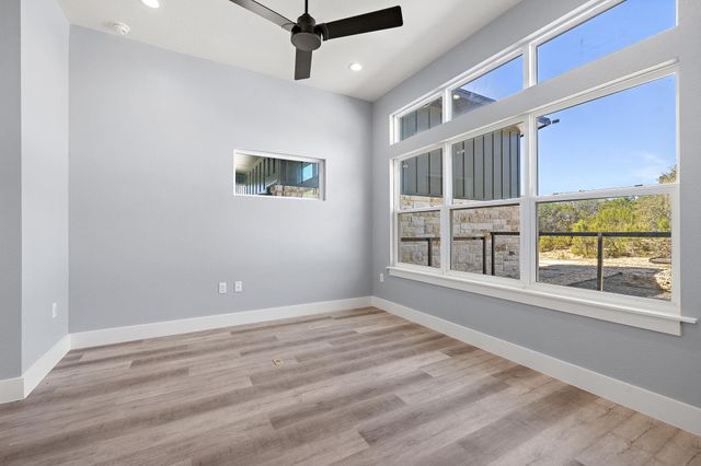 3013 Clark Ave, Lago Vista, TX 78645