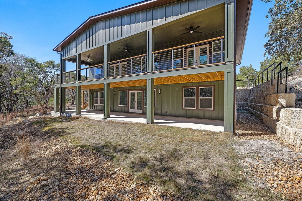 3013 Clark Ave, Lago Vista, TX 78645