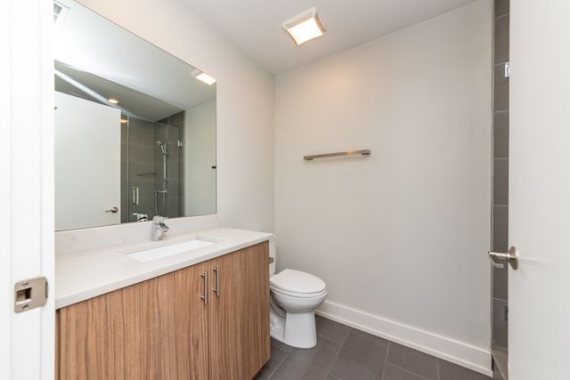 2111 S Halsted Street 205, Chicago, IL 60608