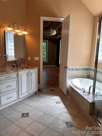 26 Stone House Road, Arden, NC 28704
