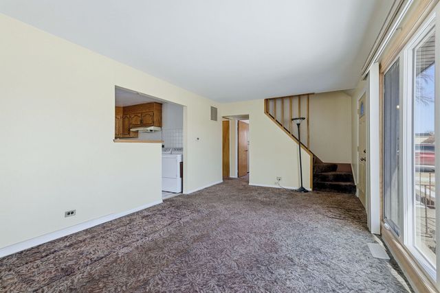 8808 Cranbrook Lane, Bridgeview, IL 60455