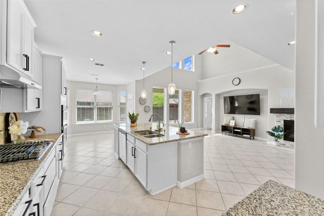 3122 Spring Creek Trail, Celina, TX 75078