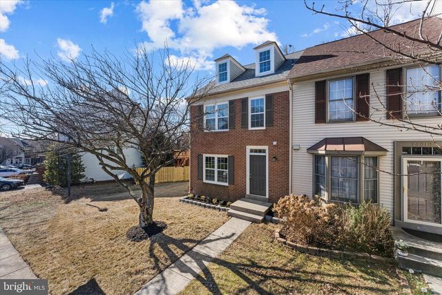 14012 BETSY ROSS LN, Centreville, VA 20121