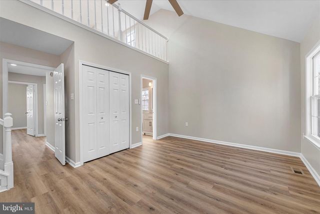 14012 BETSY ROSS LN, Centreville, VA 20121