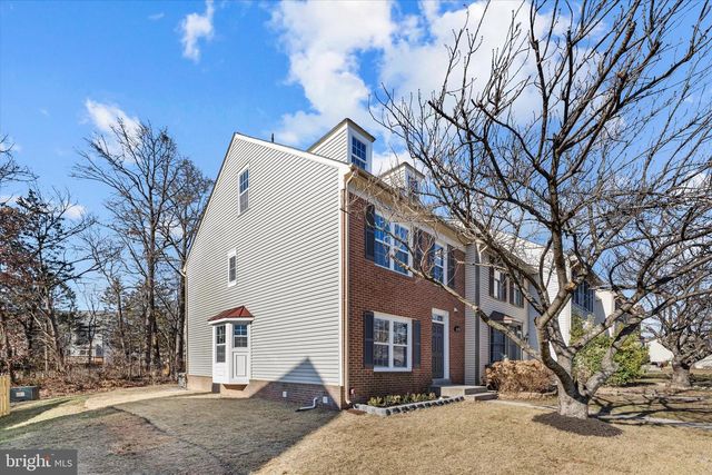 14012 BETSY ROSS LN, Centreville, VA 20121