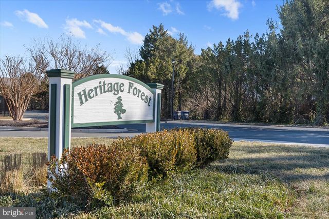 14012 BETSY ROSS LN, Centreville, VA 20121