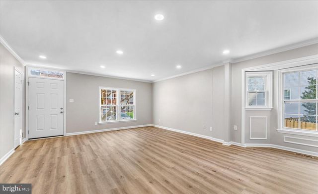 14012 BETSY ROSS LN, Centreville, VA 20121