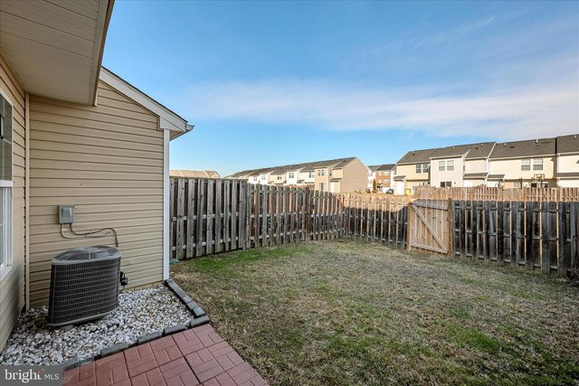 61 FAST VIEW DR, Martinsburg, WV 25404