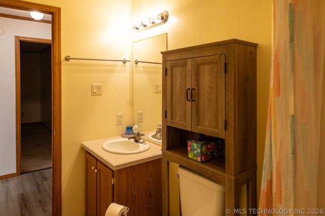 13937 Conley Road, Kingston, OK 73439