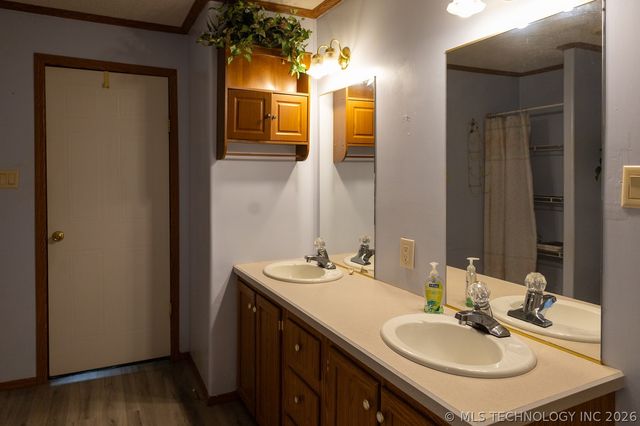 13937 Conley Road, Kingston, OK 73439