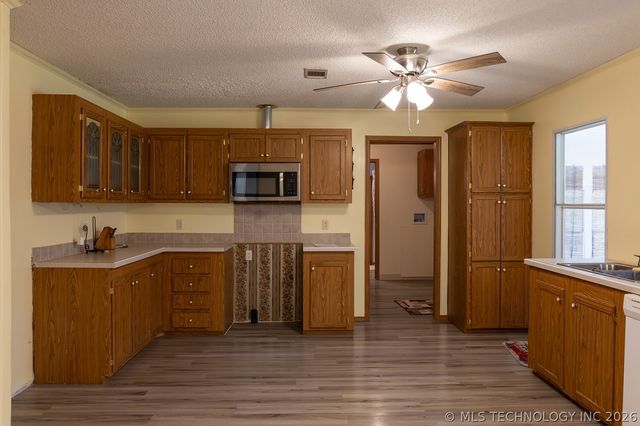 13937 Conley Road, Kingston, OK 73439