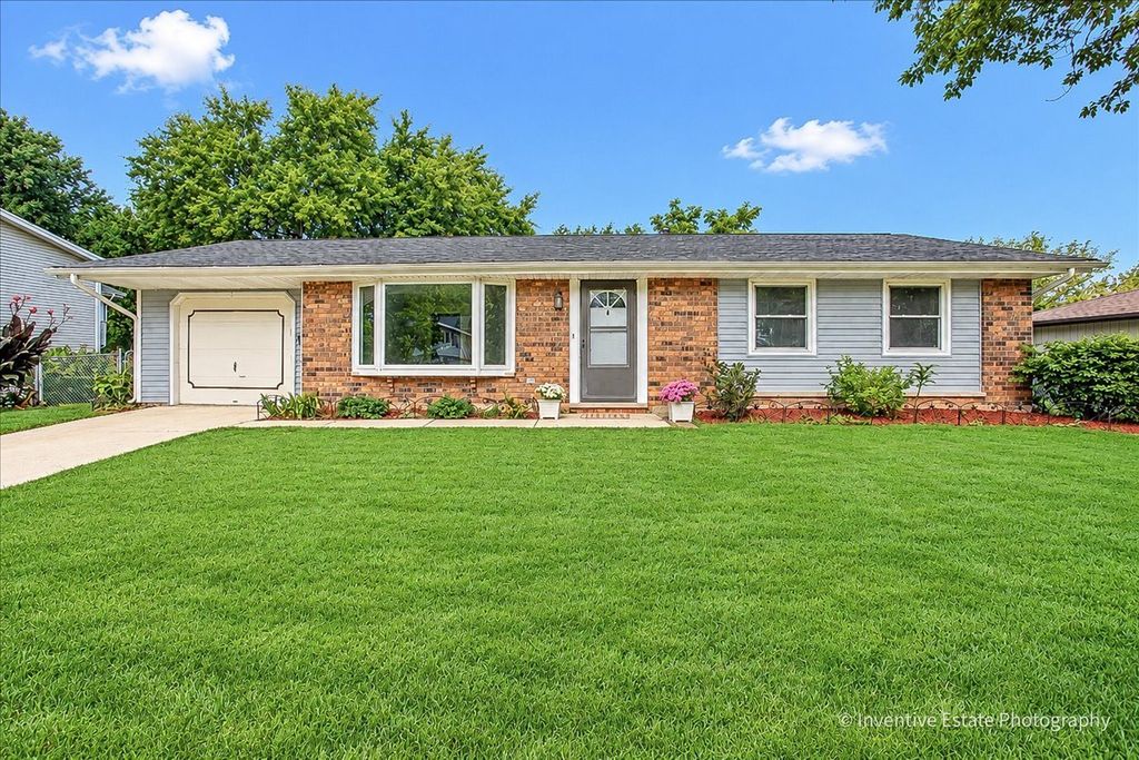 319 Kemah Lane, Schaumburg, IL 60193 — exterior