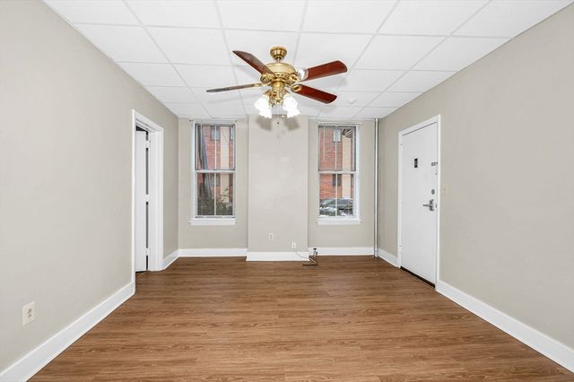 90 Appleton 2, Lowell, MA 01852