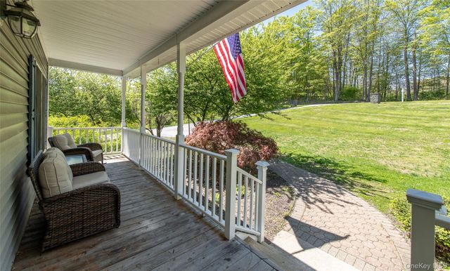 66 Gretna Road, Pleasant Valley, NY 12569