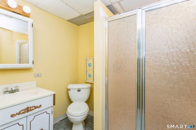 10 Freedman Drive, Norwalk, CT 06854