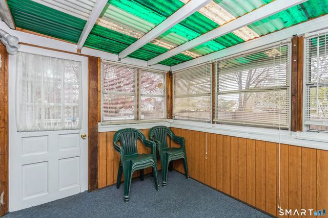 10 Freedman Drive, Norwalk, CT 06854