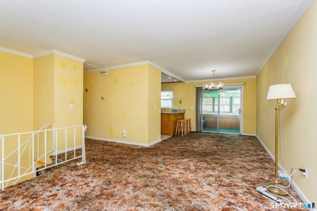 10 Freedman Drive, Norwalk, CT 06854