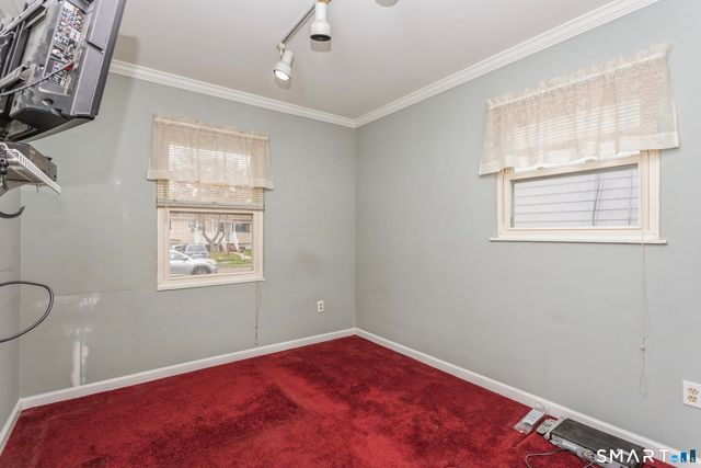 10 Freedman Drive, Norwalk, CT 06854